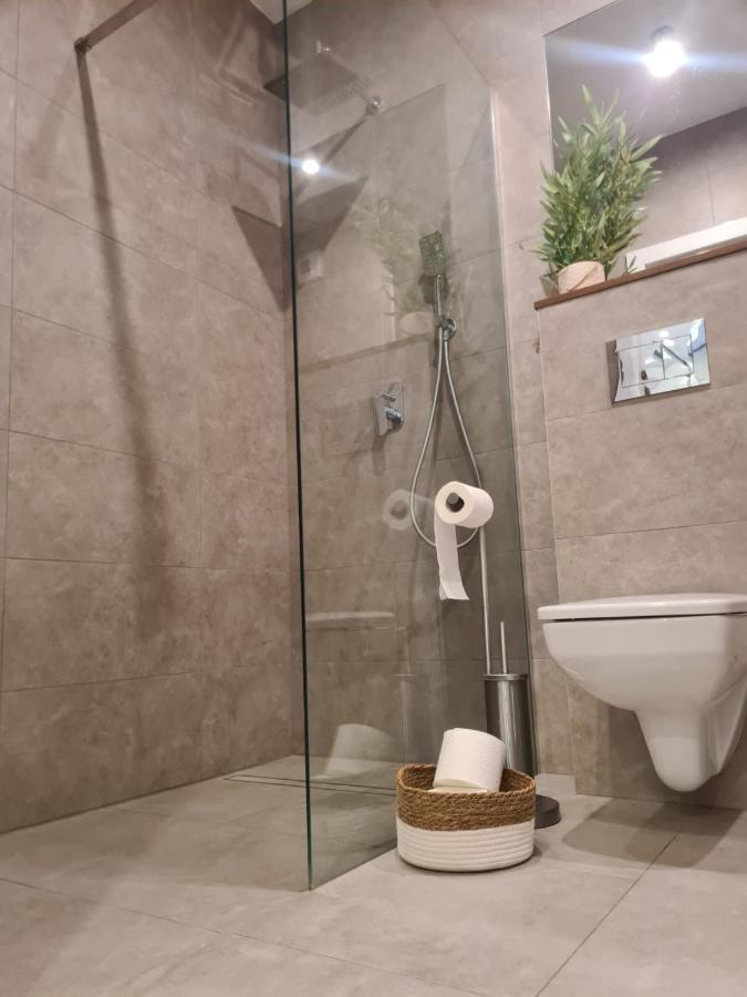Venice Villa Apartment, Self Check-In 24H, Free Parking Poznań Exteriör bild